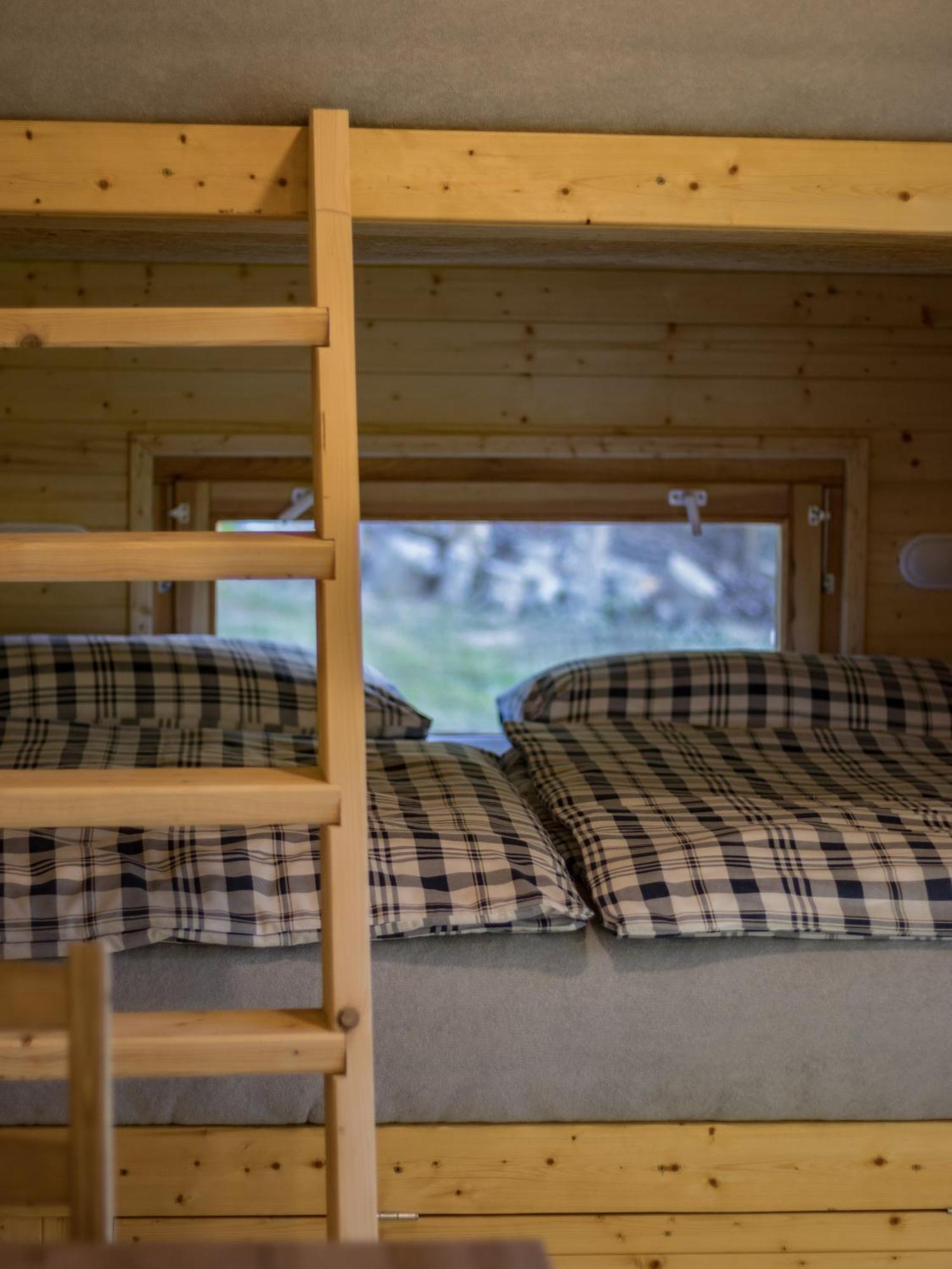 Maringotky Na Ruzku Hotel Nova Ves  Eksteriør billede